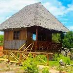 Utulivu Wood Bungalows