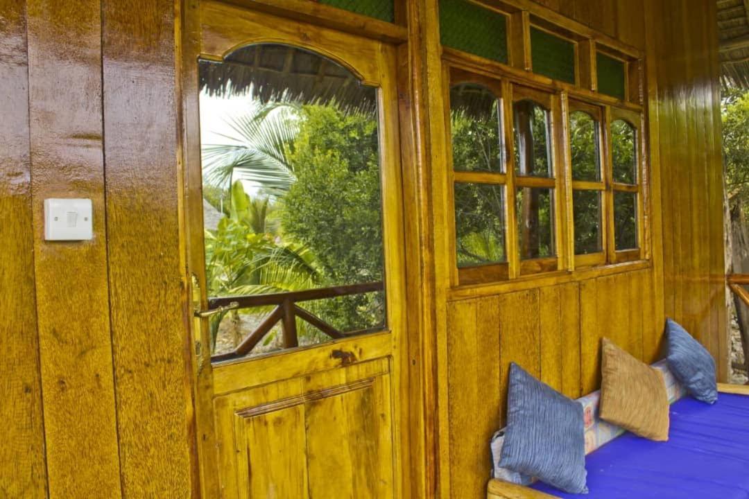 Utulivu Wood Bed & Breakfast *